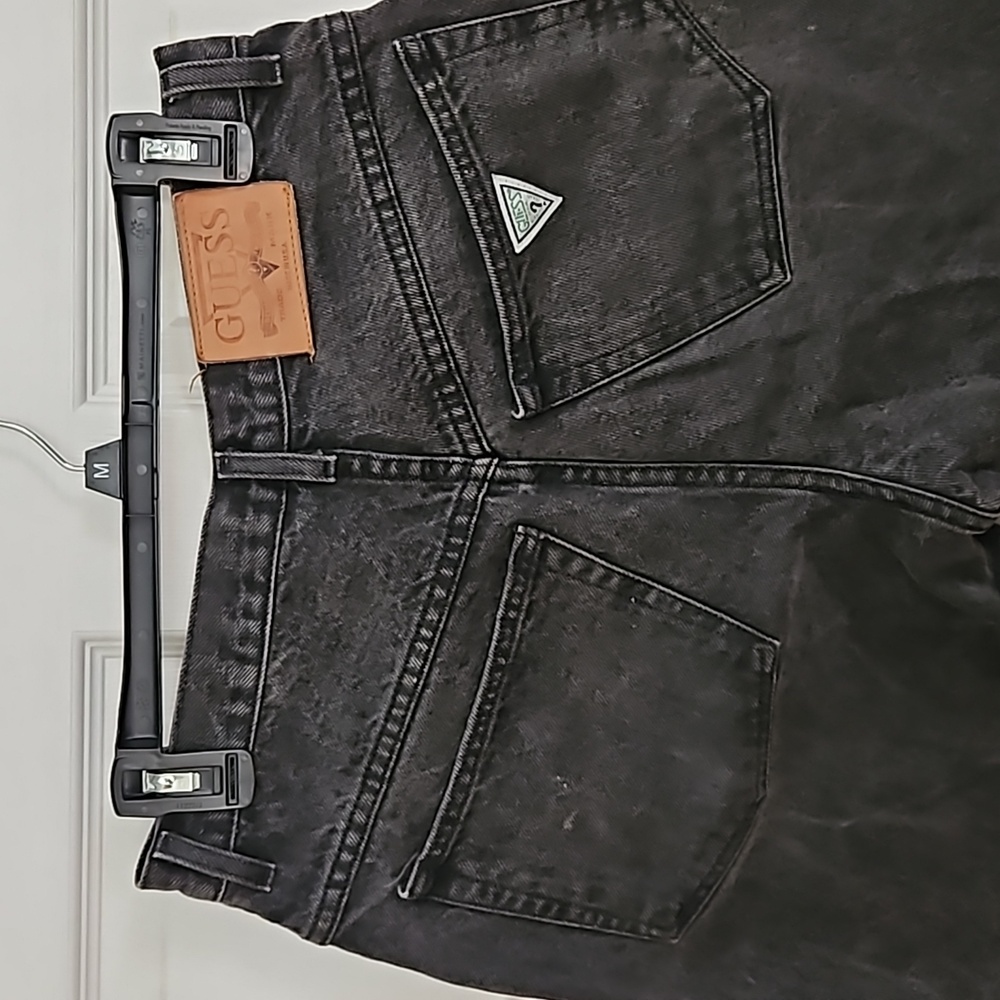 Men's vintage black Guess jeans 32x32